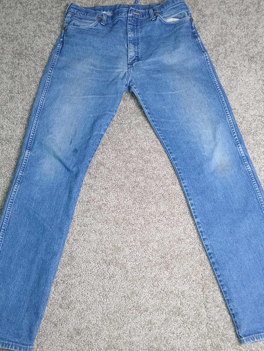 Vintage Wrangler Jeans Blue Denim Jeans for Men Made In USA - 36x34